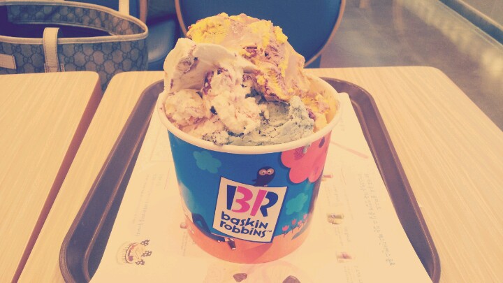 Baskin Robbins | 서울 서초구 서초대로46길 109 | +82 2-586-9817
