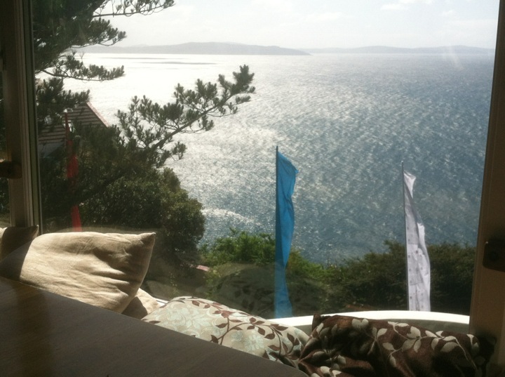 Dzogchen Beara | Garahanes, Allihies | +353 27 73032