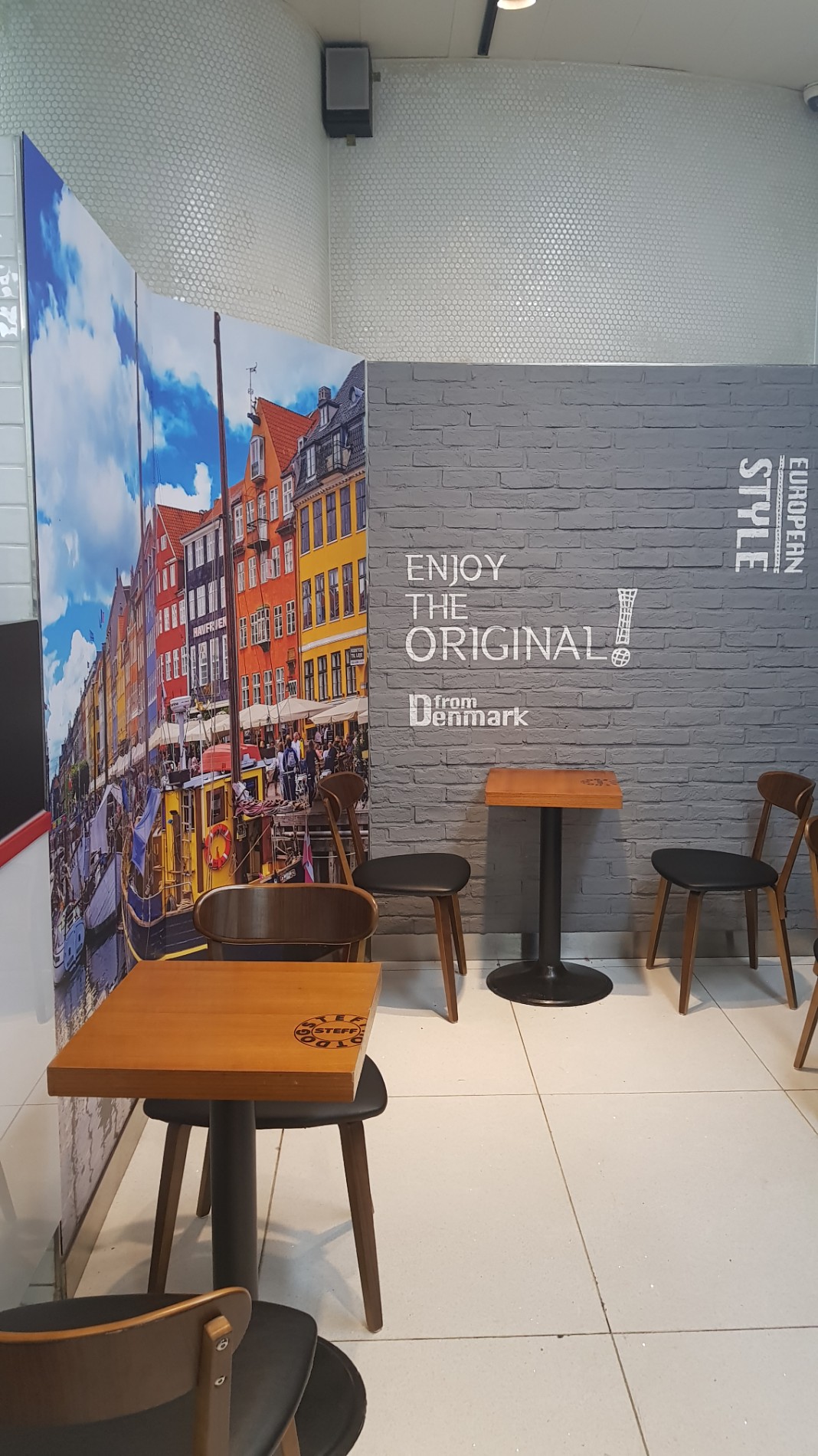 STEFF HOTDOG | Seoul 강서구 하늘길 112 | +82 2-2666-1071