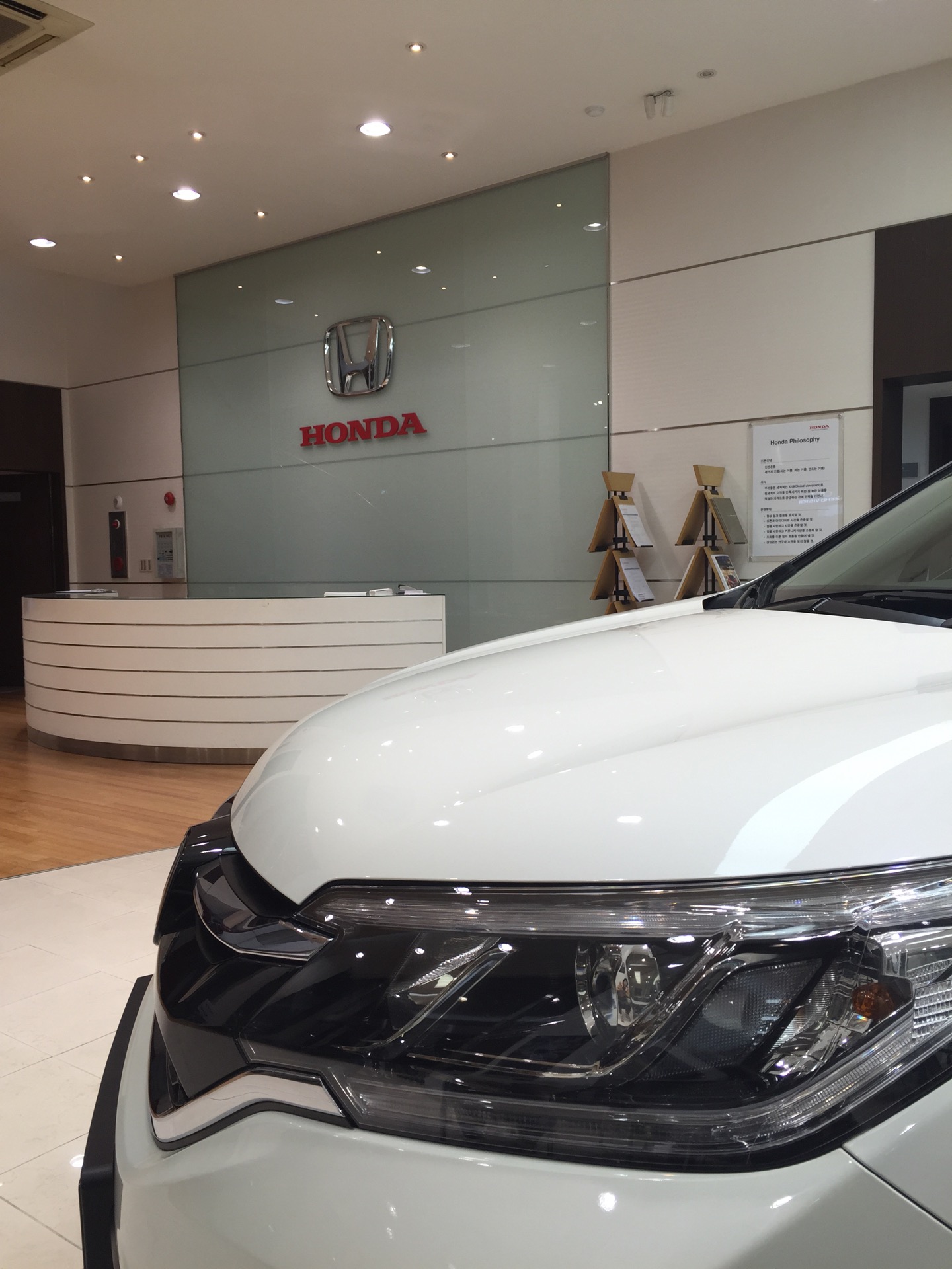 Honda 안호모터스 | 서울 강남구 영동대로 703 (청담동) | +82 2-512-0321