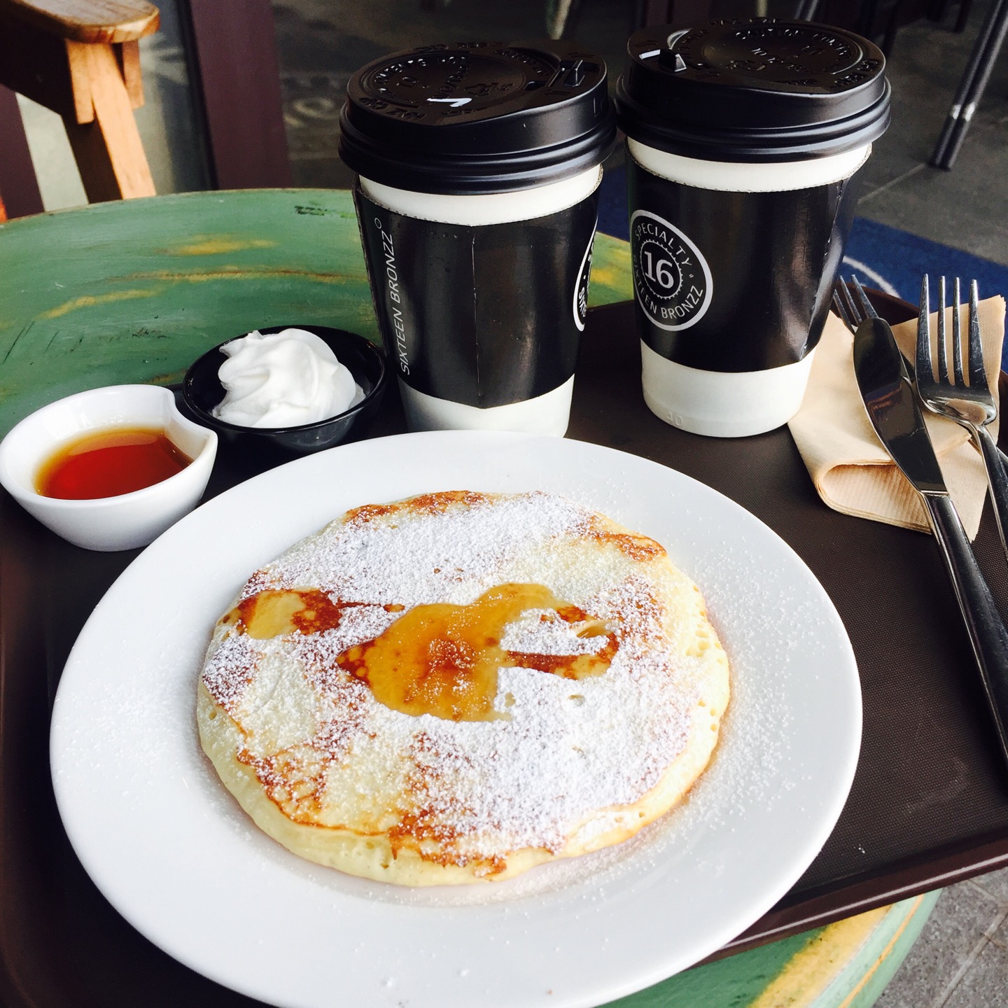 Coffee Bronzz | 서울 중구 퇴계로 72 리더스뷰남산 1F | +82 2-318-0160