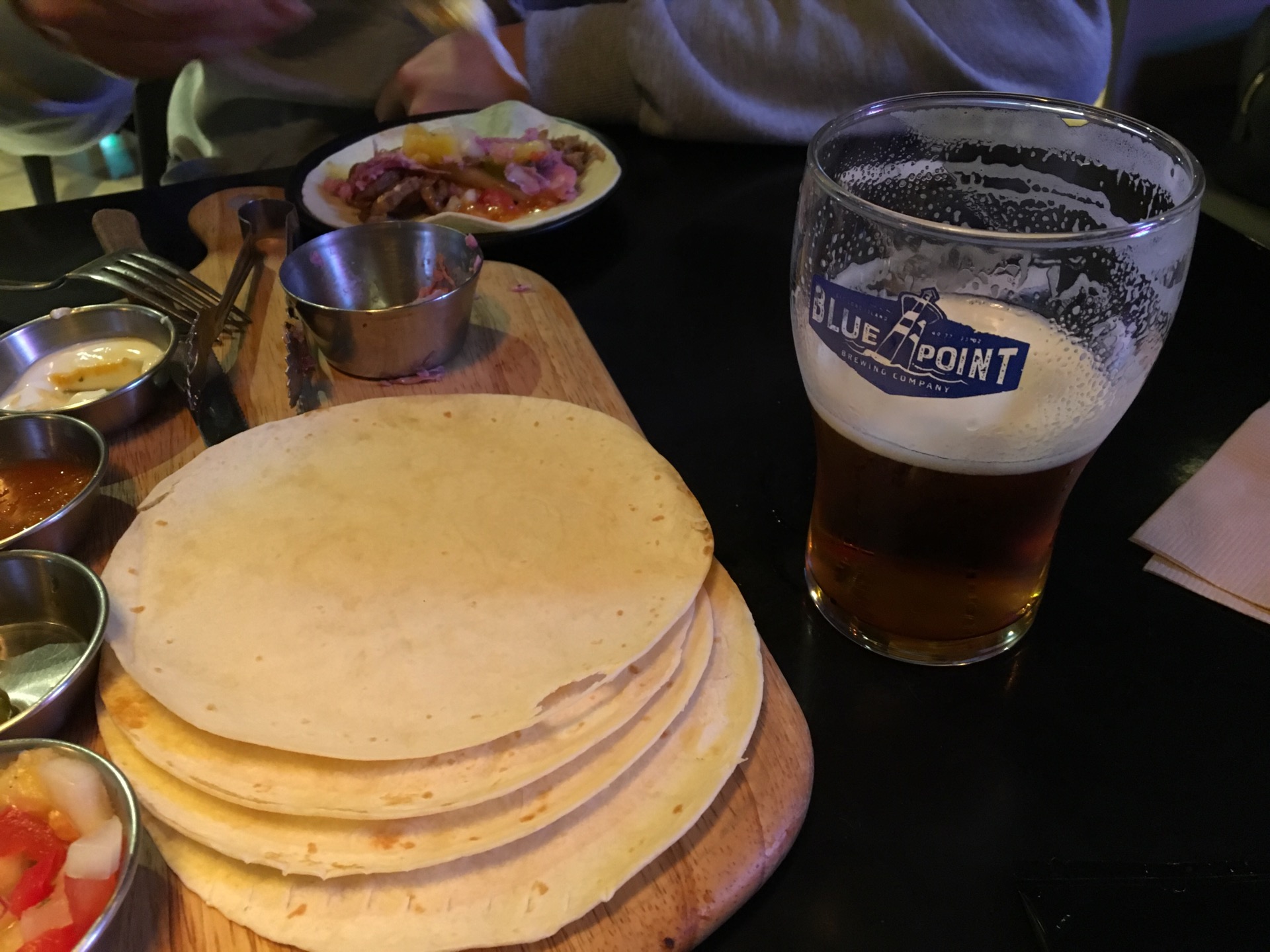 GAMSUNG TACO & GRILL | Seoul 종로구 새문안로3길 23 경희궁의 아침 4단지 | +82 2-738-8887