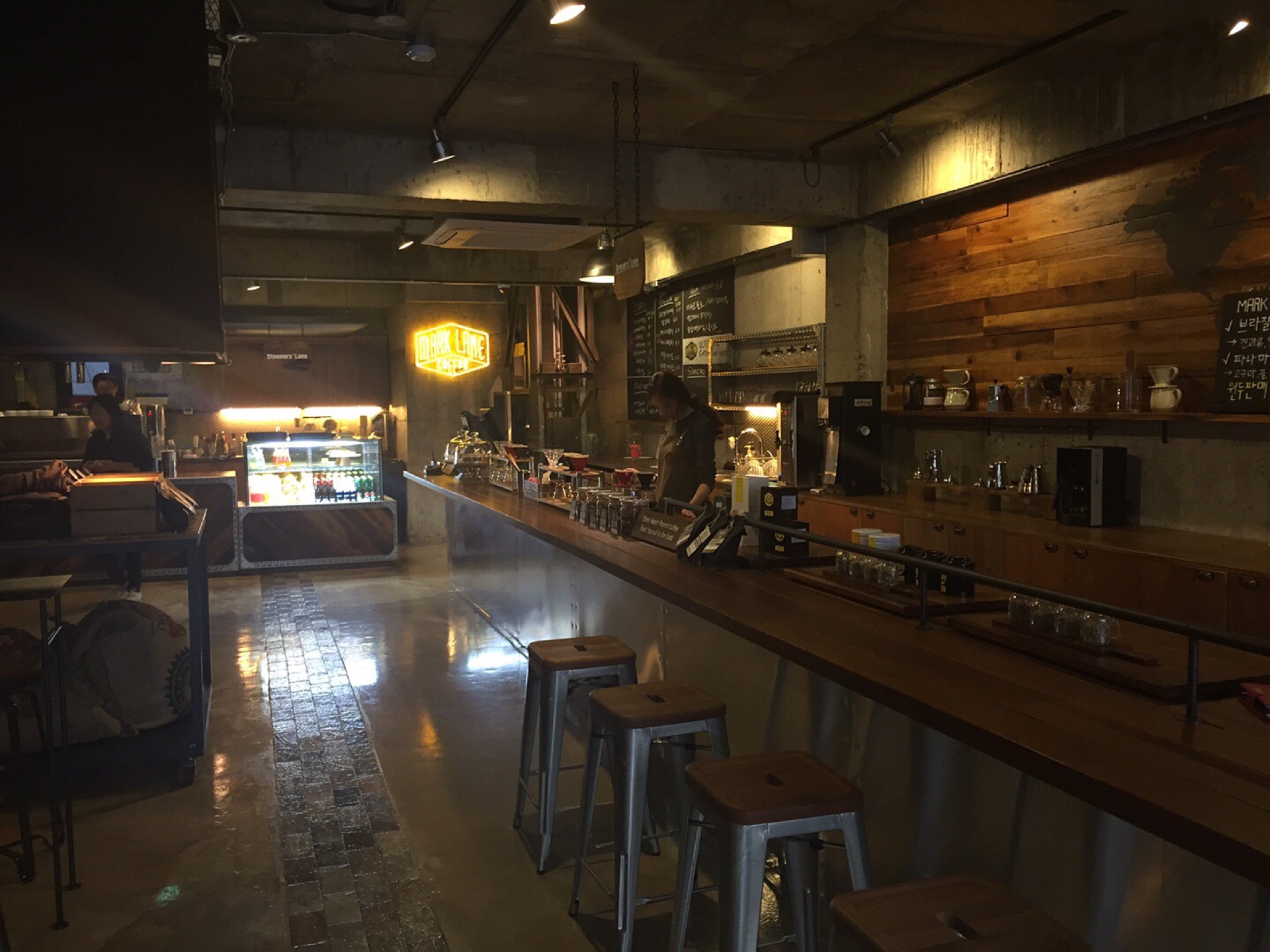 MARK LANE Coffee | 서울특별시 Gang-nam-gu 강남구 선릉로157길 23-5 | +82 2-516-5202