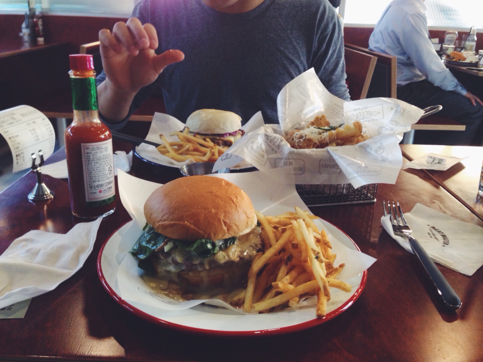 Meat Master Krazeburger | 서울시 종로구 북촌로5길 15(가회동점) | +82 2-765-1535