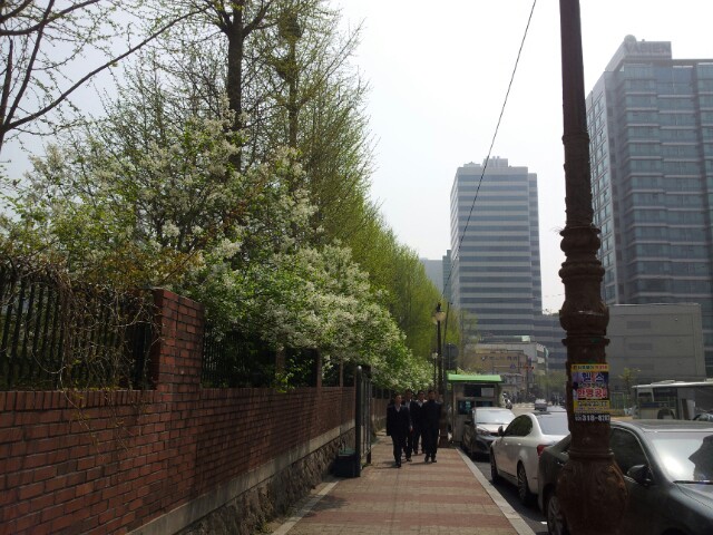 이화여자고등학교 | 서울특별시 중구 정동길 26 | +82 2-752-3353