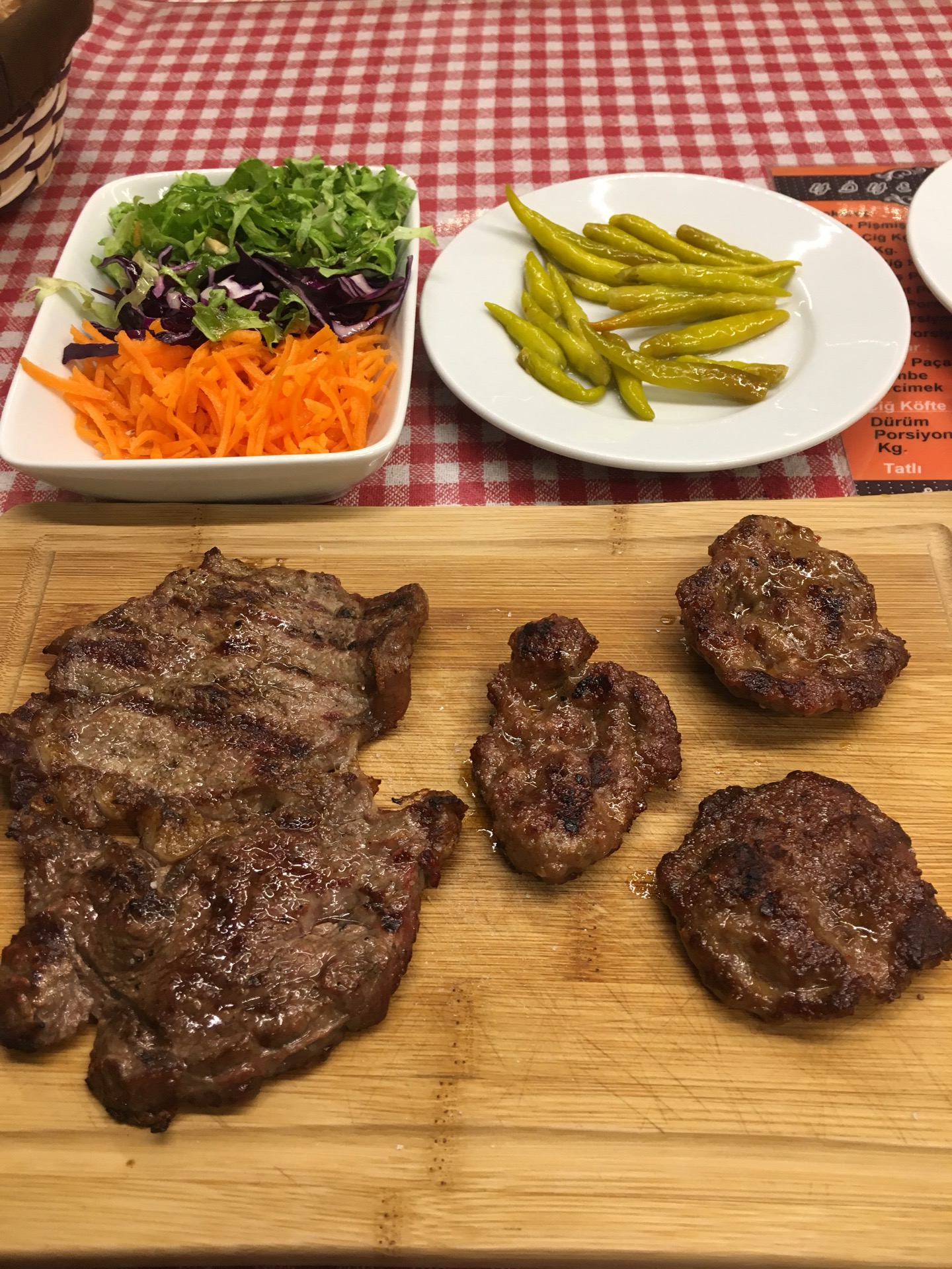 Ekoreç Çorba ve Izgara Salonu | Atatürk Caddesi Fatih Mahallesi, 11120 Bilecik Bayırköy | +90 228 283 83 11