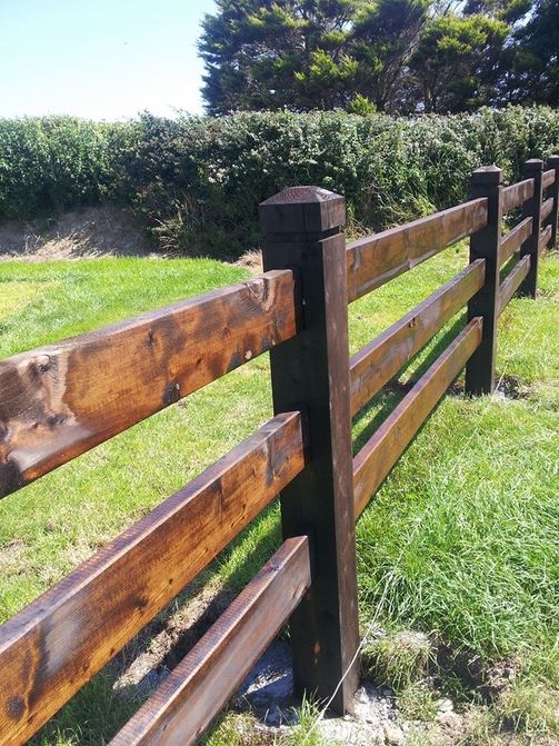 Pierce Fencing Ltd. | 1 Grantstown, Grantstown | +353 51 872 235