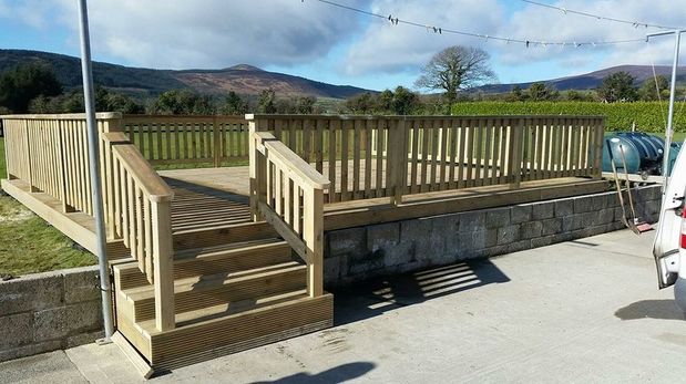 Pierce Fencing Ltd. | 1 Grantstown, Grantstown | +353 51 872 235