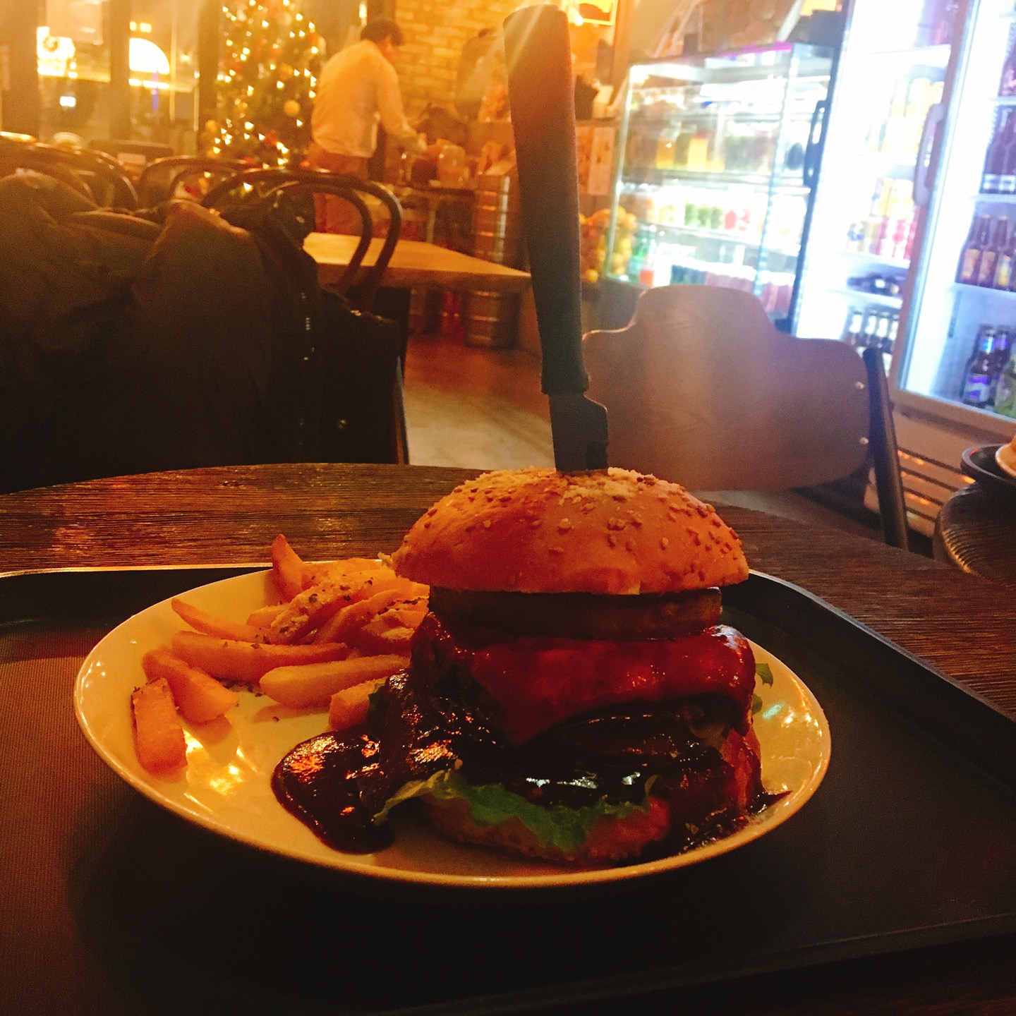 SLOW MONDAY | Gyeonggi-do Seongnam-si 분당구 대왕판교로 606번길 10 (백현동, 알파리움1단지) 130 131호 | +82 31-709-6991