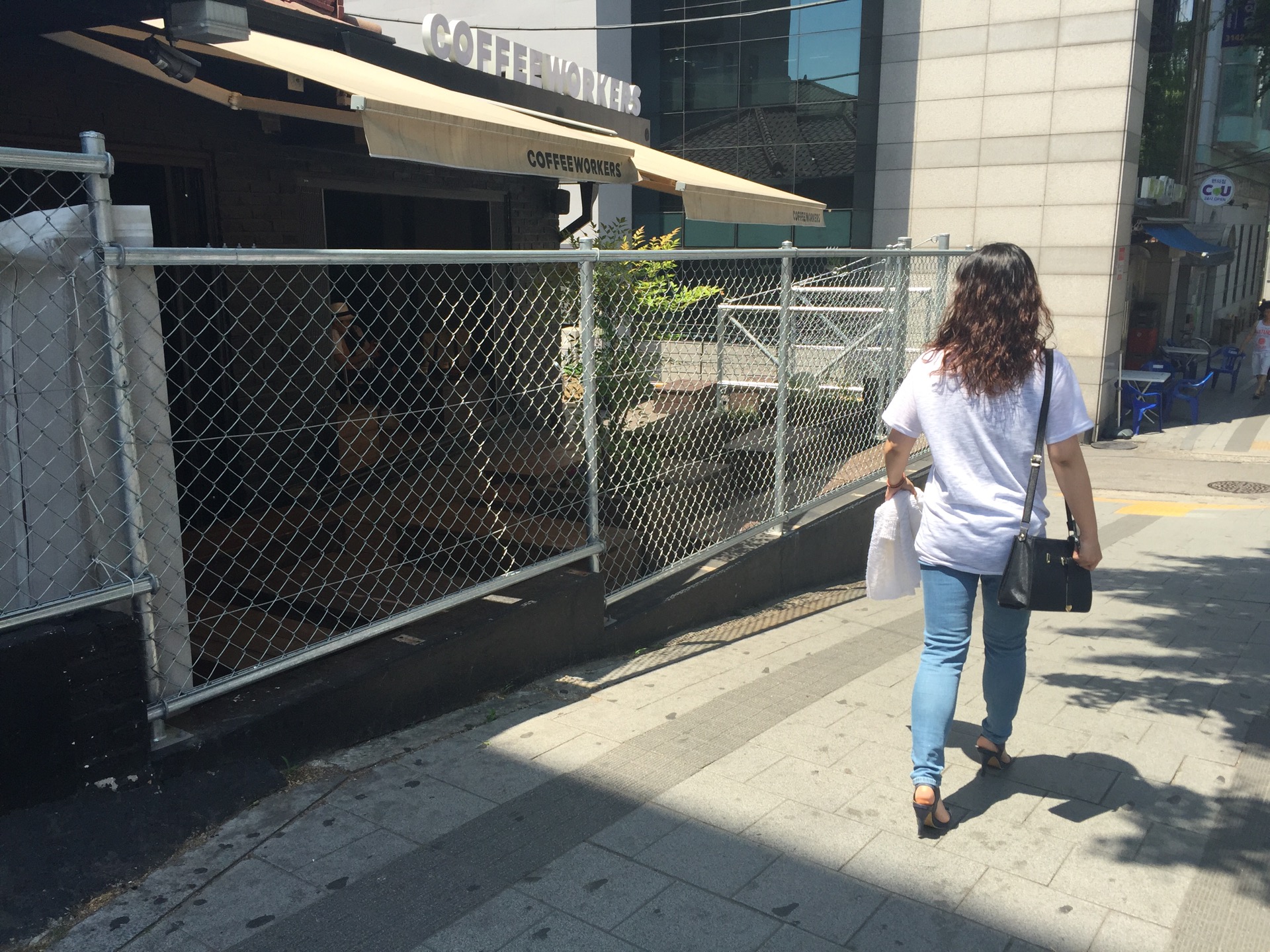 Coffee Workers | Seoul 마포구 와우산로 43 | +82 70-4224-5453