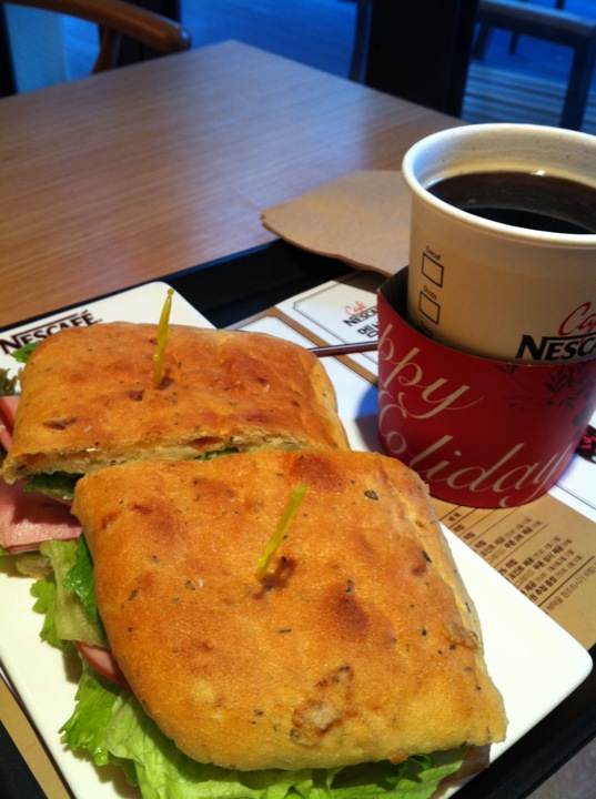 Café NESCAFÉ | 서울 영등포구 당산동6가 121-74 | +82 2-2676-5278