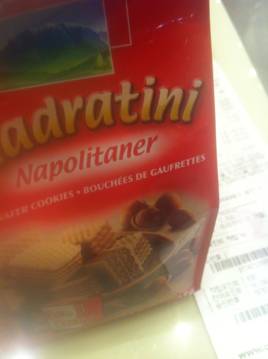 CAFFÉ PASCUCCI | 서울시 영등포구 여의도동 13 진미파라곤 1층 | +82 2-780-8497