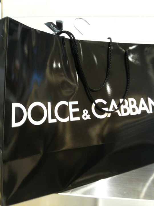Dolce&Gabbana | 서울 C/o Shinsegae Main Dept. Store | +82 2-1588-1234