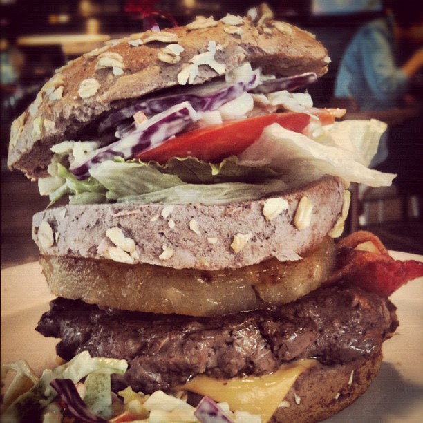Kraze Burgers | South Korea 성동구 성수동2가 289-21 | +82 2-469-1536 Kraze Burgers | South Korea 성동구 성수동2가 289-21 | +82 2-469-1536