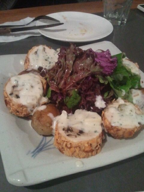 Cafe aA | 서울 종로구 삼청로 58-4 | +82 2-722-1211