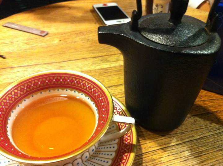 Mon Cafe Gregory | 서울 마포구 양화로6길 84 | +82 2-322-9579